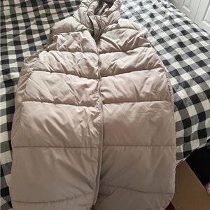 H&M Beige Puffer Jacket